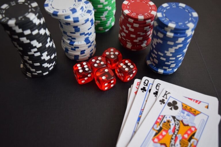 Como aprender a jogar poker? Veja 9 recomendações!